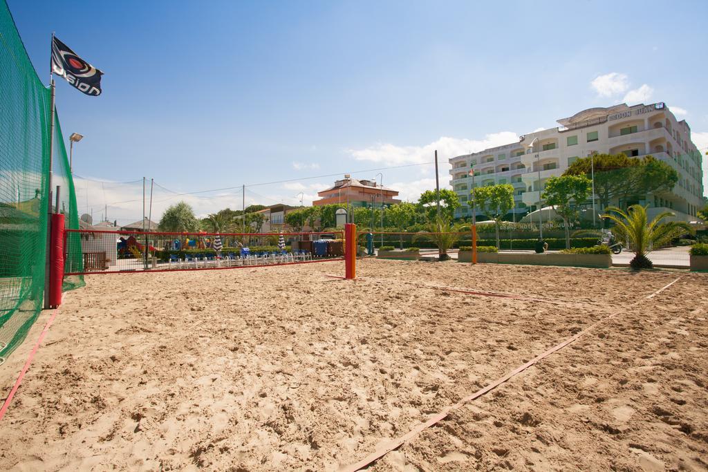 Grand Hotel Don Juan Giulianova Exterior foto